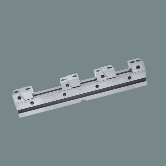Multi-station widening flat vise 3A-110301/3A-110302